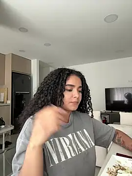 Živý XXX chat Curlyierr