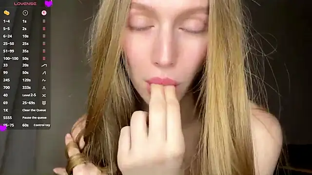 Viktoria_Vibes Chat XXX in diretta