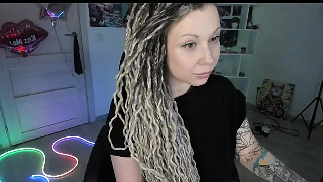 HoneySallyMoore Chat XXX live