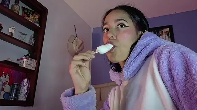 دردشة stephania_t الجنسية المباشرة