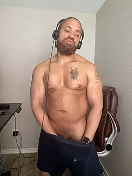 Fathero1time: онлайн-секс-чат