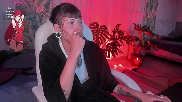 _sharlotte777: онлайн-секс-чат