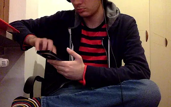 davyhairyvelvetdreams Show Webcam