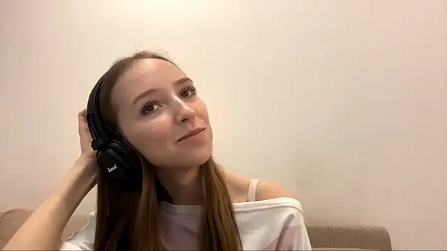 TanjaBrounson's Live XXX Chat