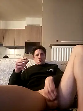 Antonio11111x Live XXX-chat