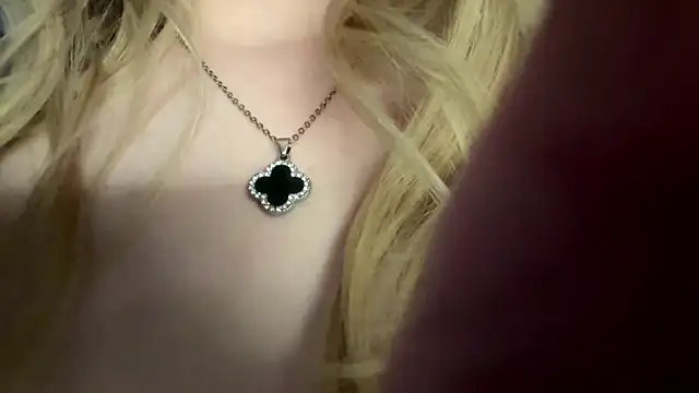 KariJarecke Live XXX-chat