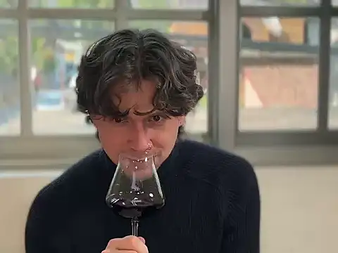 mcklister_kinky_feets: διαδικτυακό σόου στην κάμερα