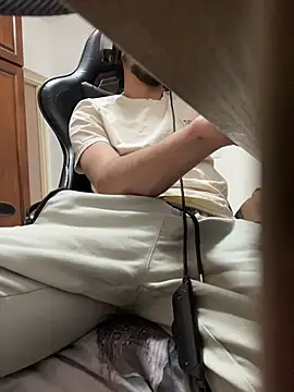 Show de Omar472 na webcam