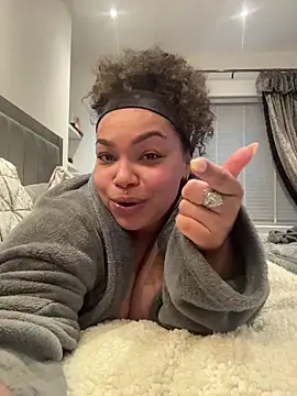 misskennedyclav Adlı Modelin Web Kamerası Şovu