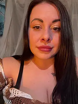 DaisyStreet Chat XXX in diretta