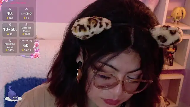 Chat XXX en directo de Catwhite_