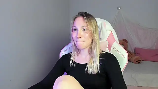 ElaraVoltage Live XXX-Chat