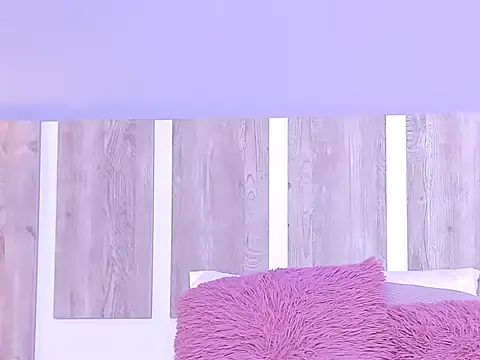 EmilySearss élő XXX-chatje