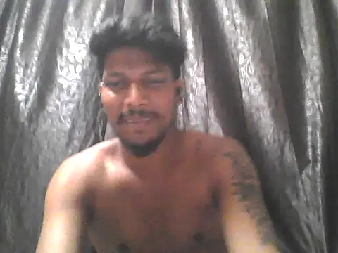 Chat XXX ao vivo de Handsome_09