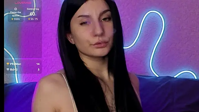 ValeryAlfie Chat XXX in diretta