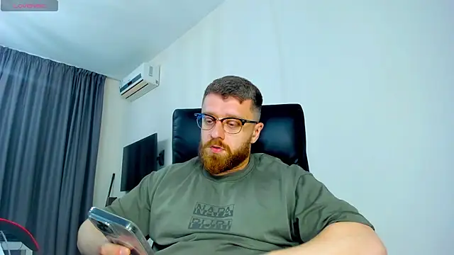 Findom_guy – Naživo XXX chat