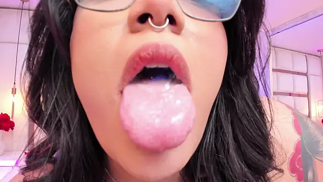 Chat +18 de elizavenus ao vivo