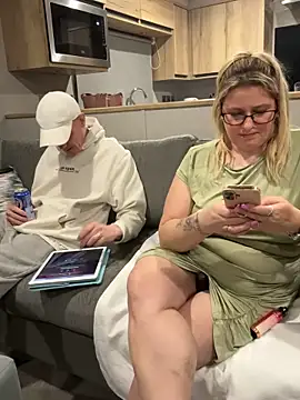 SweetXCandyX: απευθείας συνομιλία ΧΧΧ