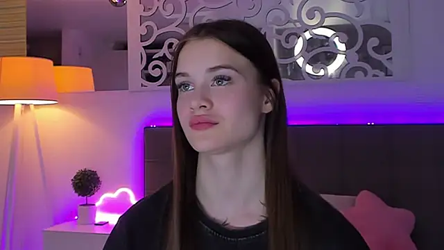 LuisaClover 라이브 XXX 채팅