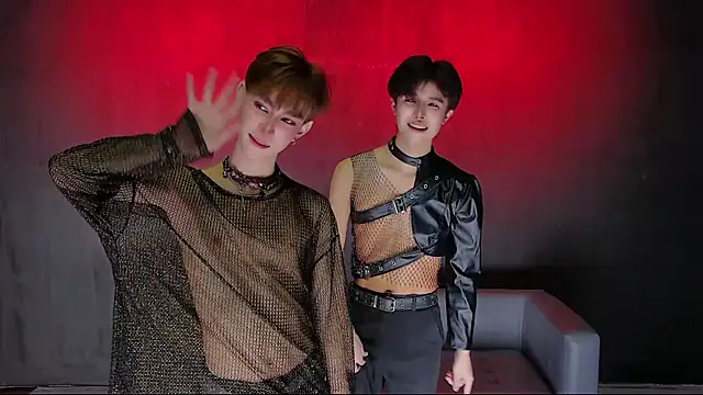 XXX chat uživo modela Queen-Vibe