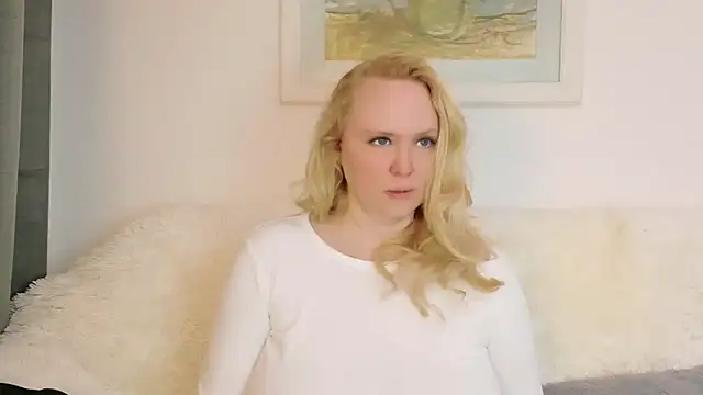 Sarah4you: онлайн-секс-чат