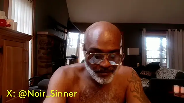 Chat XXX en directo de sinnernoir