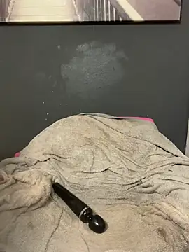 SEXaddictCANDY10 Adlı Modelin Canlı XXX Sohbeti