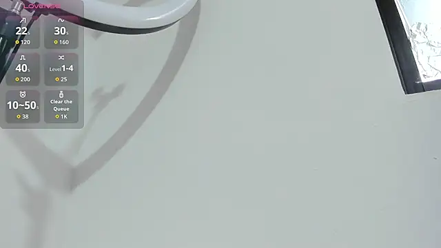 Kylie2211 现场XXX聊天