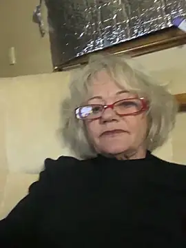 ladyboatladyn Live XXX chat