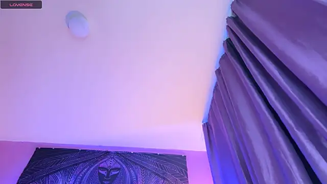 Chat XXX ao vivo de Helena__Femdom