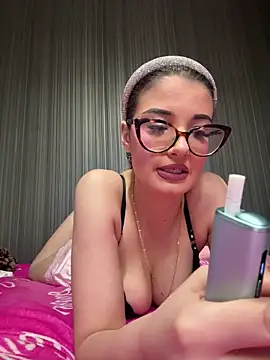 دردشة SirenLisa69 الجنسية الم باشرة