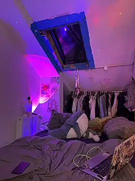 Ameliamoooon – webcam-show