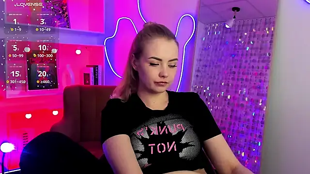 StephanieSweety Chat XXX in diretta