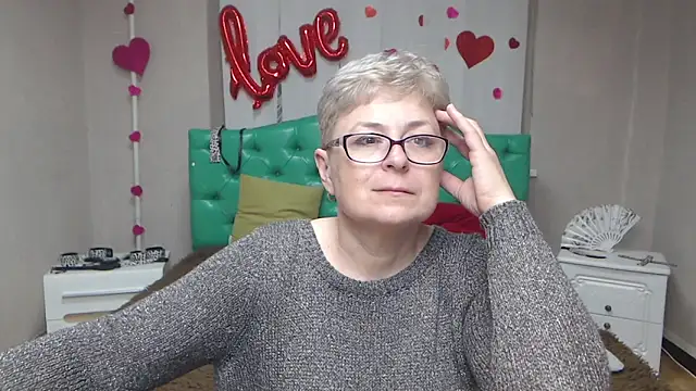 EmiliaGree 라이브 XXX 채팅