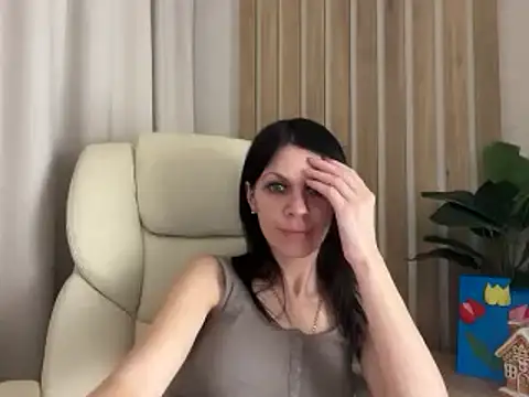 InjaAtHome: απευθείας συνομιλία ΧΧΧ