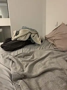 sweeti_Em Webcam Show