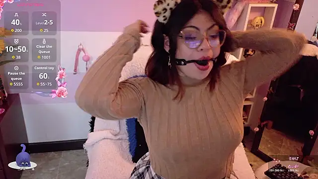 Catwhite_'s Live XXX Chat