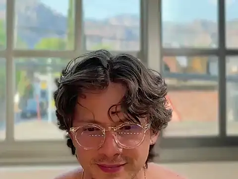 mcklister_kinky_feets 网络视讯表演