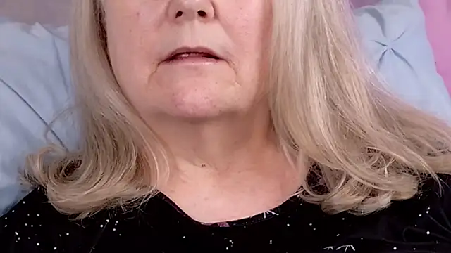 Kaitlyn_Winters' Webcam Show