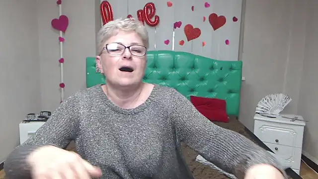 EmiliaGree Webcam show