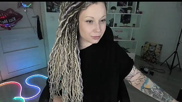 HoneySallyMoore's Live XXX Chat