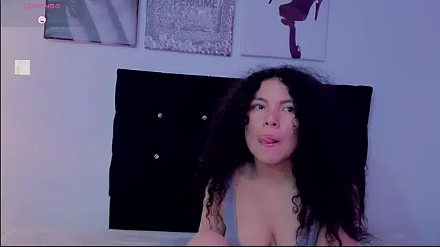 Zoe-yanin 라이브 XXX 채팅