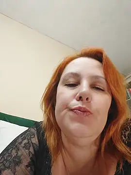 Онлайн чат XXX GingerFoxy