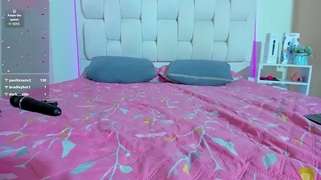 shanakendall's Live XXX Chat