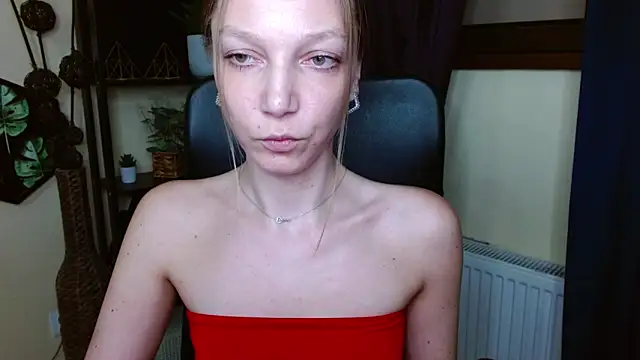 EmillyPlay's Live XXX Chat
