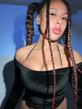 HaileyDiana's Live XXX Chat