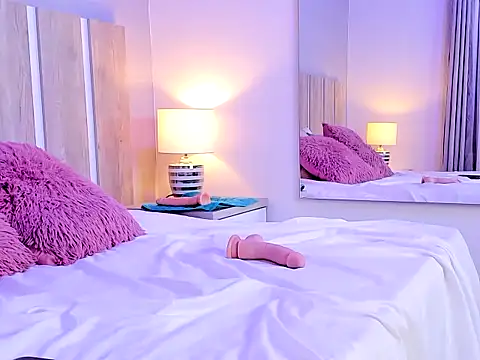 EmilySearss' Live XXX Chat