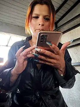 Cataleya_16's Live XXX Chat