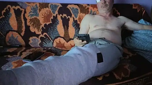 cumloverboyxx69's Live XXX Chat