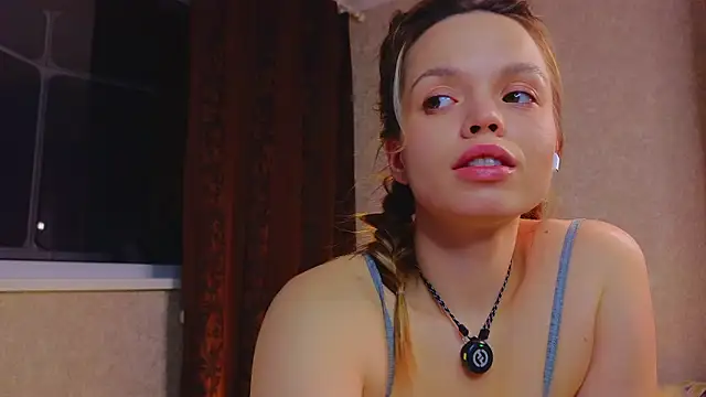 sinteas' Live XXX Chat